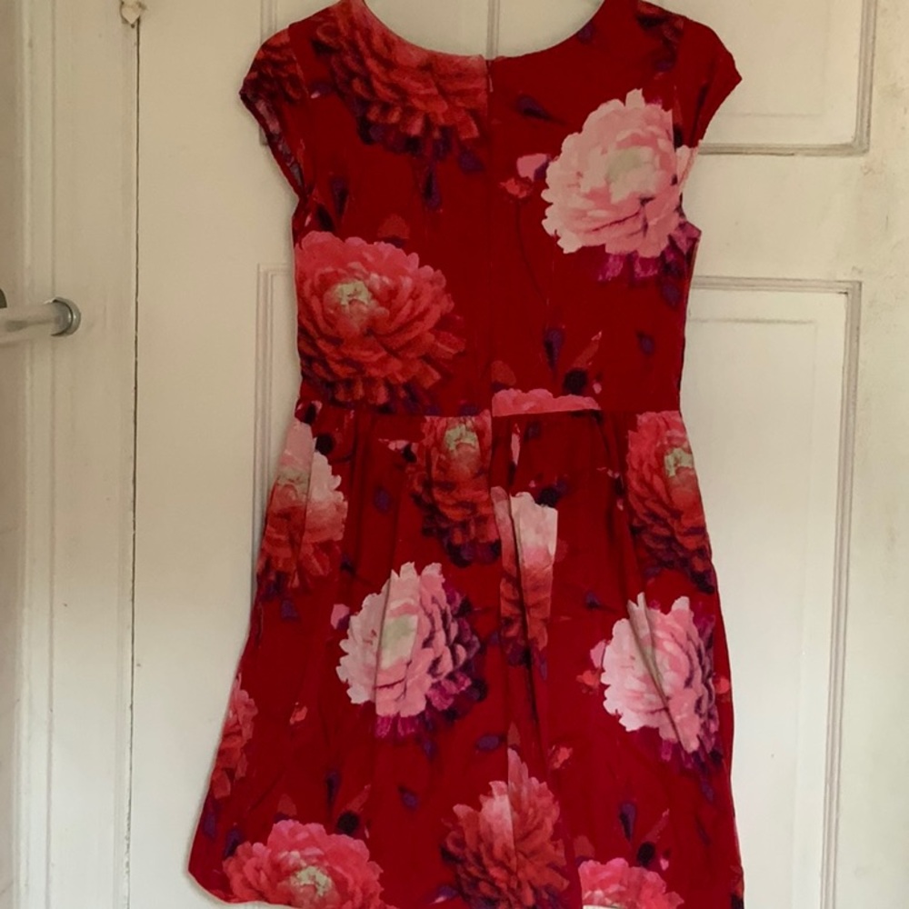 GAP Red Dress with Pink Floral Print in size 10 - Picture 3 of 3